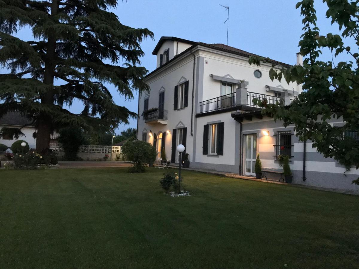 B&B Villa Prestigio Novi Ligure Exterior foto